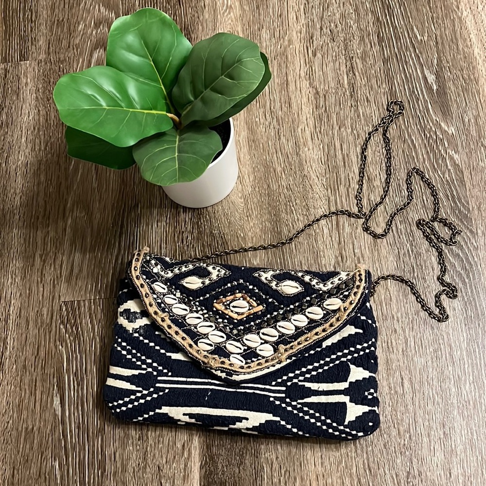 Vacation purse
